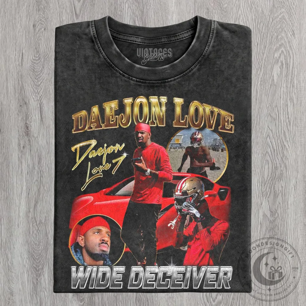 Daejon Love Wide Deceiver Football Player Vintage Style T-Shirt Daejon Love Wide Deceiver Football Player Vintage Style T-Shirt