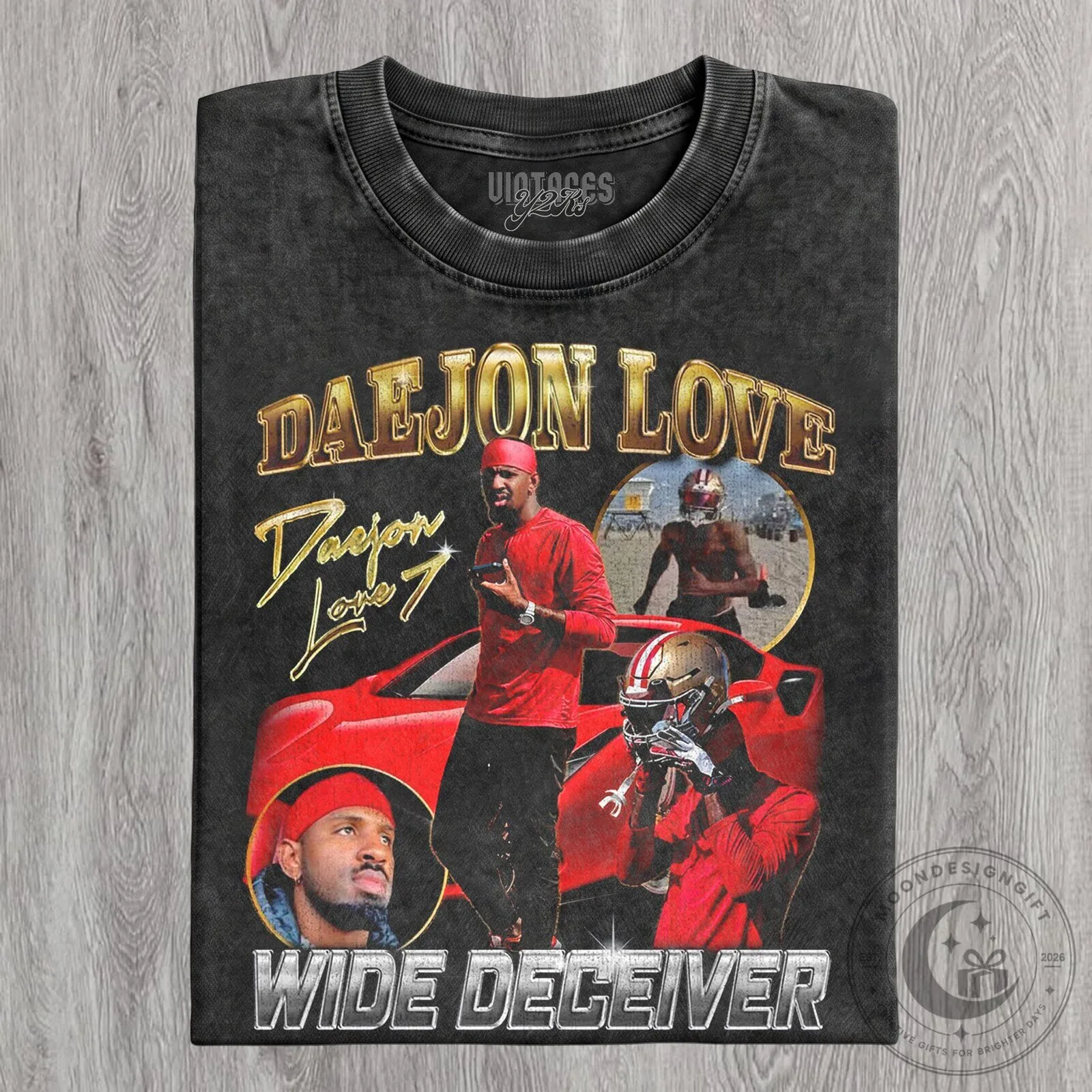 Daejon Love Wide Deceiver Football Player Vintage Style T-Shirt