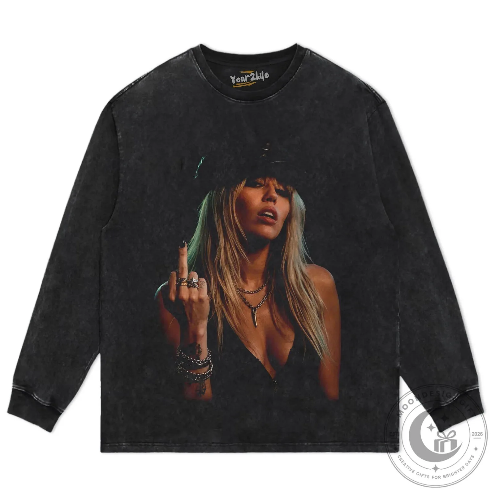 Miley Cyrus Middle Finger Concert Graphic Washed Black Oversized T-Shirt 18 Miley Cyrus Middle Finger Concert Graphic Washed Black Oversized T-Shirt